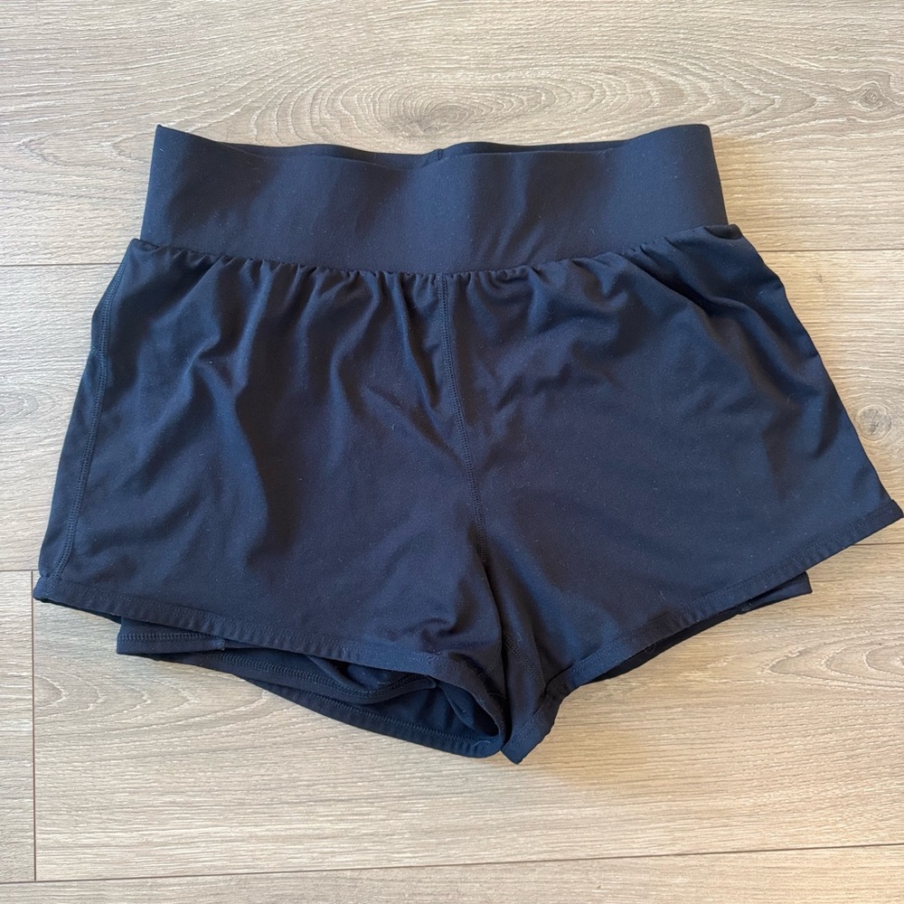 Fabletics Olesia Women's Black Shorts